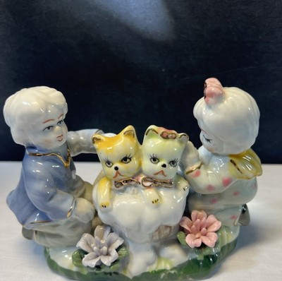 2 Adorable Spoiled Porcelain Kittens /cats In A Basket Figurine w/ Boy & Girl