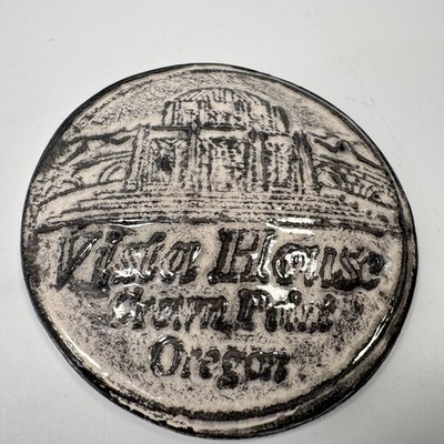 Vista House Crown Point Columbia River Gorge Oregon Souvenir Plaster Medallion