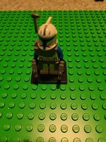 Lego Sets 7869 And 7669 Complete Sets With Mint Condition Minifigures.