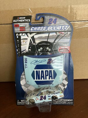 2017 Chase Elliott NAPA Darlington Throwback Retro 1:64 car NASCAR Authentics