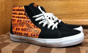 vans syndicate wtaps bones