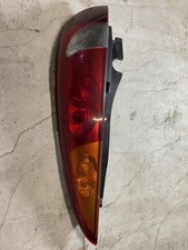 NISSAN ALMERA TINO V10 Rücklicht hinten rechts 2.20 Diesel 84kw 2000 28431880