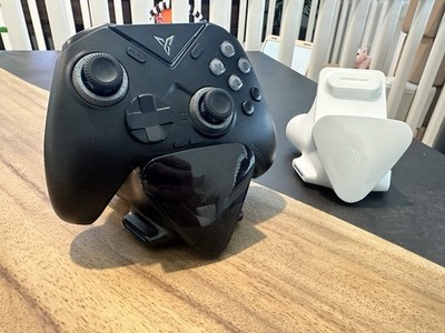 FLYDIGI Vader 4 PRO Controller & 2 Charging Stands Black, White