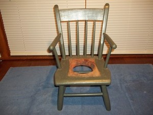 Vintage Painted Plank Seat Child's Potty Chair Wooden Toilet Training 12x12x20