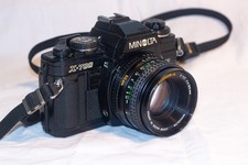Minolta X-700 SLR Kit  MD 50mm f/1.7 Lens  Clean Viewfinder  Working Motor Dr