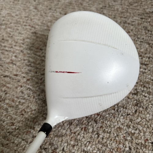TaylorMade AeroBurner Driver 10.5° Matrix Speed Rul-Z 50g R-Flex RH - Picture 2 of 19