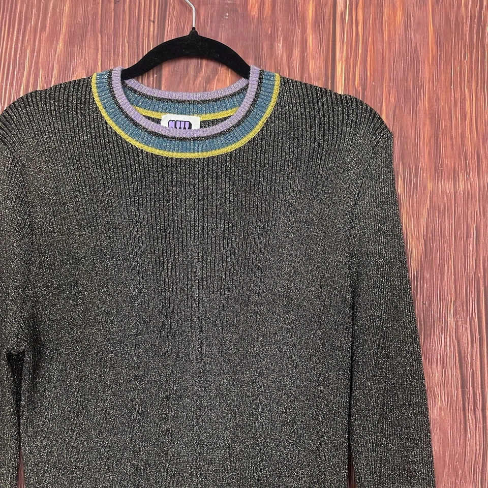 Blusa Sui by Anna Sui listrada acabamento malha manga longa metálica cintilante tamanho XL - Imagem 3 de 4