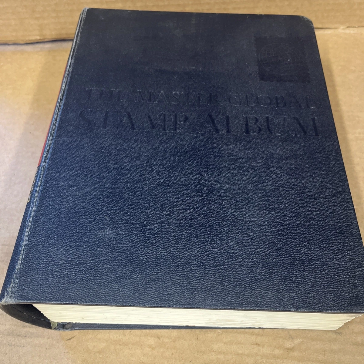 The Master Global Stamp Album - Minkus Publications