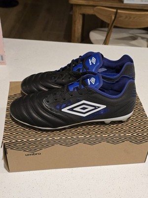 Umbro Tocca IV PRO FG Football Boots