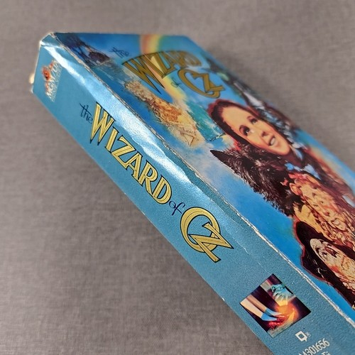 The Wizard of Oz ~ The Fiftieth Anniversary VHS ~ 1989 VHS Includes Booklet - Picture 7 of 11