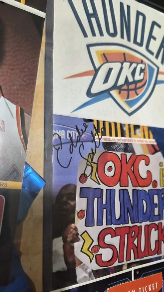 Autógrafos OKC Thunder Foto 3 de 4