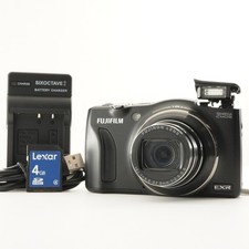 FUJIFILM FINEPIX F820EXR Black  4GB SDHC Card Digital Camera from Japan 8206