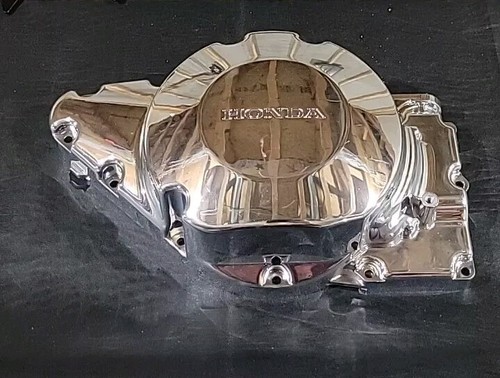 NOS Honda OEM Left Crankcase Cover 2003-2008 VTX1300 11360-MEA-670 - Picture 1 of 6