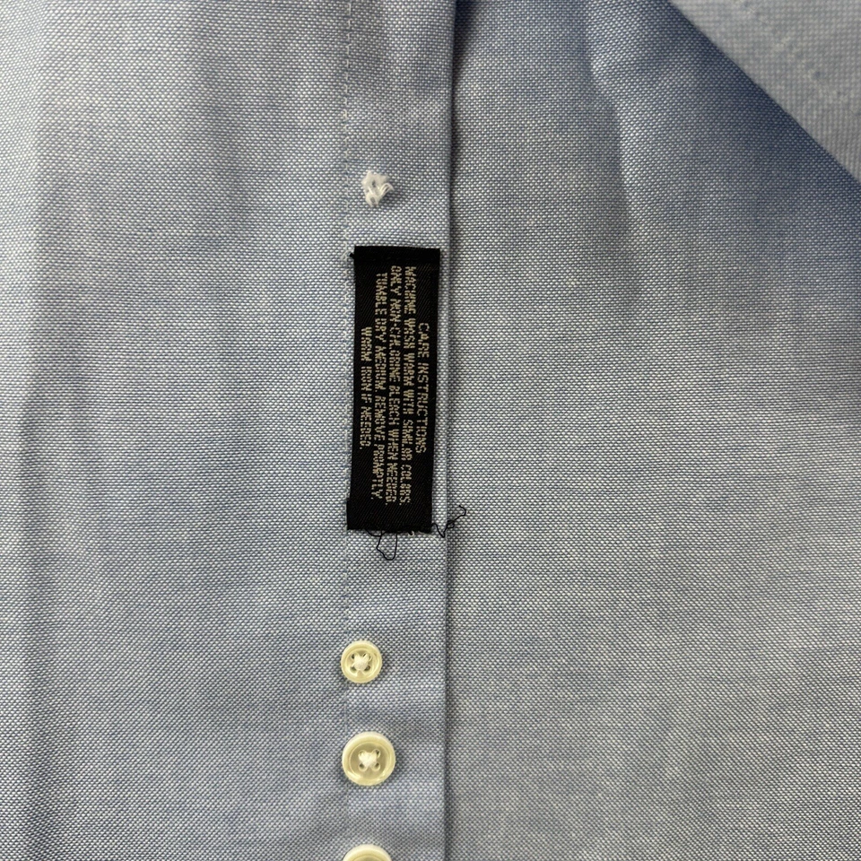VTG Cambridge Classics Men's Blue Wrinkle Free Oxford Shirt - Tag Sz 16.5 34/35 - Image 4 of 4