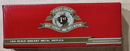 FIRST GEAR 1/64 MACK GRANITE DUMP TRUCK WITH PLOW AND SPREADER 69-0114 - Picture 6 of 12