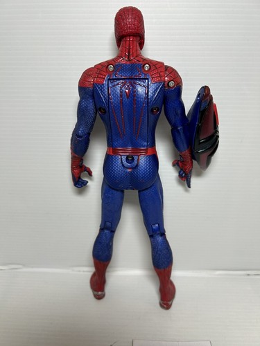 Marvel The Amazing Spider-man Action Figure Hasbro2012 lights sound 10 Inches - Picture 7 of 8
