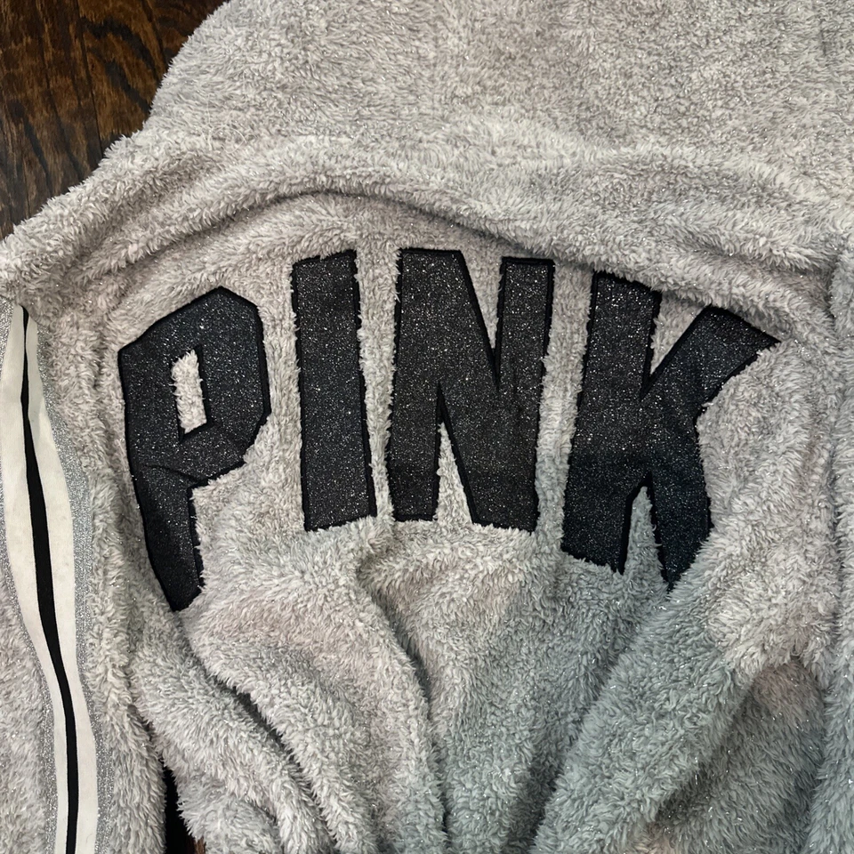 Victoria's Secret ROSA Sherpa Bata con Capucha - Gris Brillo y Negro Brillo M/L Foto 3 de 3