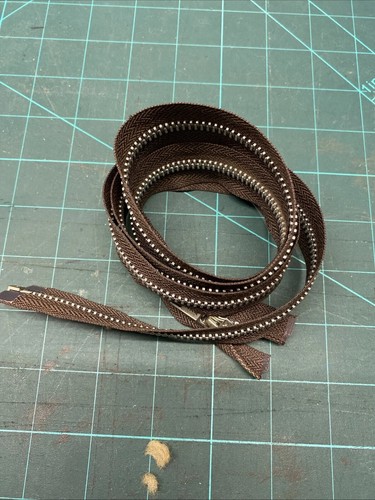 YKK Metal Open Ended Zip 1 Way Silver Teeth, Brown Tape No. 5 39”/ 100cm - Picture 2 of 5