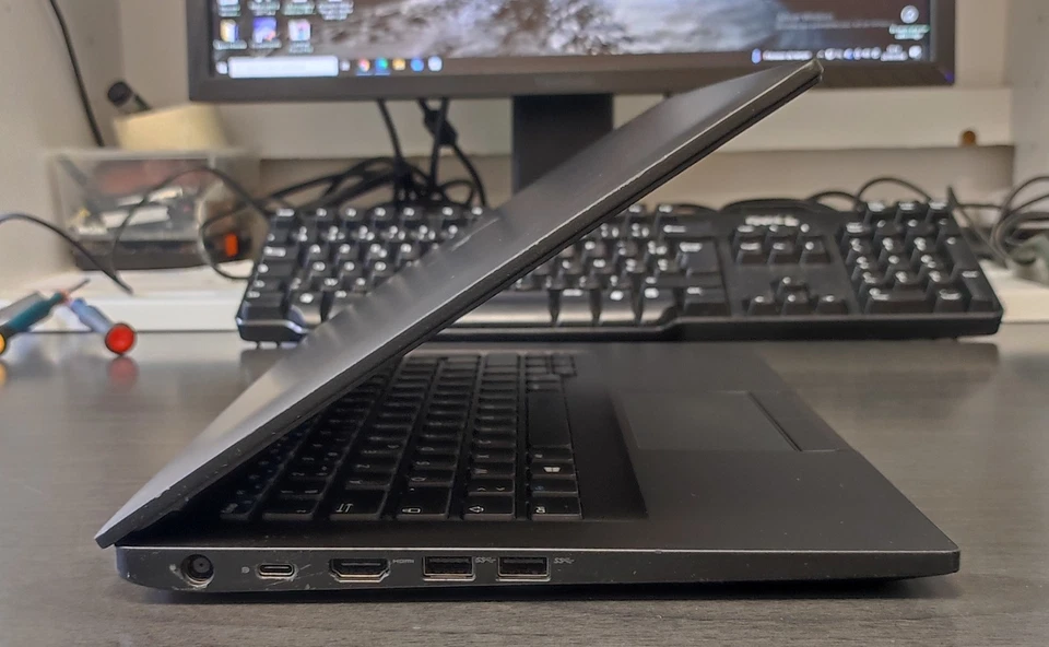 Dell Latitude 7490 · i5-8350U · 16GB · 256GB, photo 4 sur 5