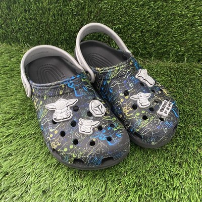 Disney Star Wars Mandalorian Crocs Kids J3 Black With Star Wars Jibbitz
