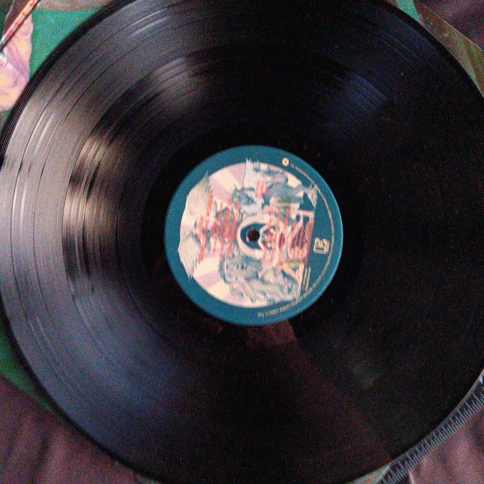 Queen News of the World 33 LP Vinyl Record UK Gatefold Album EMA 784 Foto 3 de 4