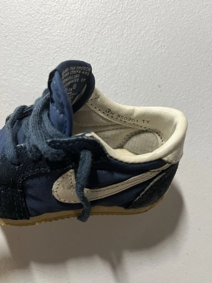 De colección 1985 Nike Bebé Clásico Cortez Azul Tenis 3.5 Infantil Raro Foto 4 de 4