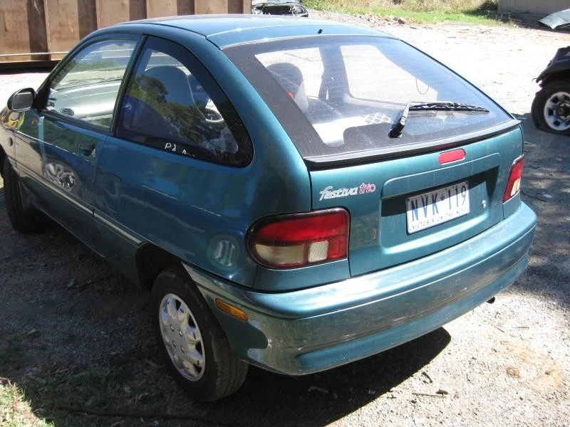 FORD FESTIVA LEFT HEADLAMP WB * 04/1994-01/1997 - image 4 of 4