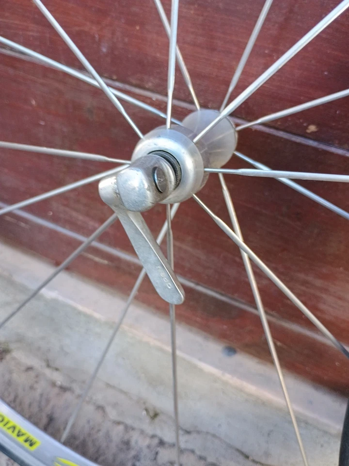 Vintage Ruote Campagnolo Mavic Cosmic Shimano 8v Wheels Copertoncini As Found - Immagine 4 di 4