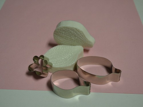 Gumpaste Cutters and Veiner Sets for Sugarcrafts By Icing Petals - Picture 28 of 32