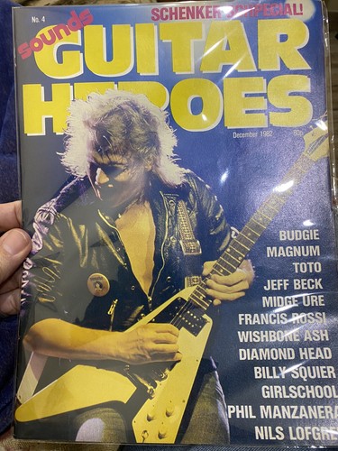 Vintage Sounds GUITAR HEROES Magazine No 4 December 1982 Mint And Bagged