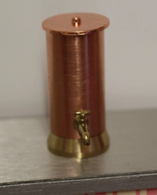 HANDCRAFTED PUPPENHAUS (handgefertigter Kupfer-Wasserkocher