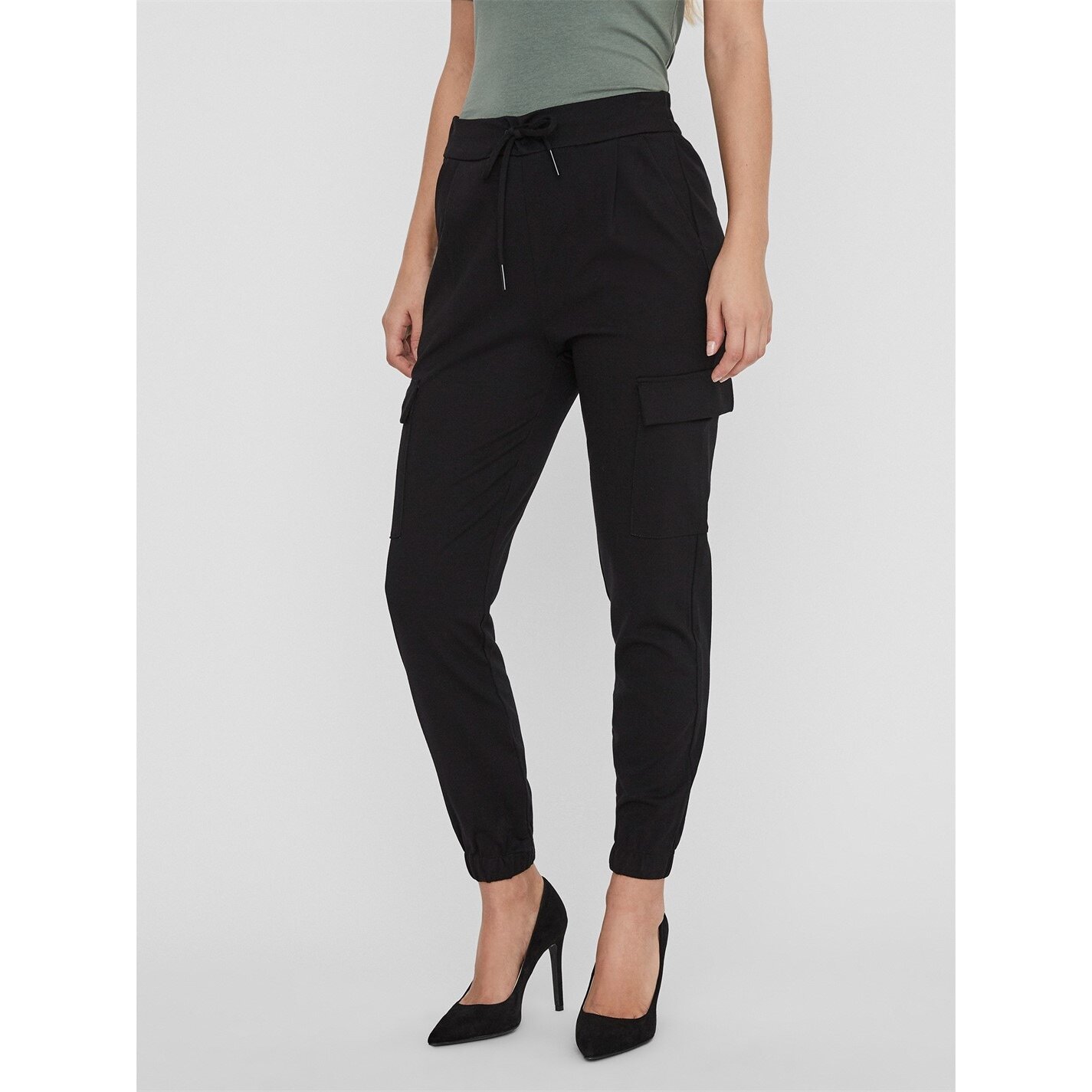 Низ женских брюк Vero Moda - брюки-карго из трикотажа