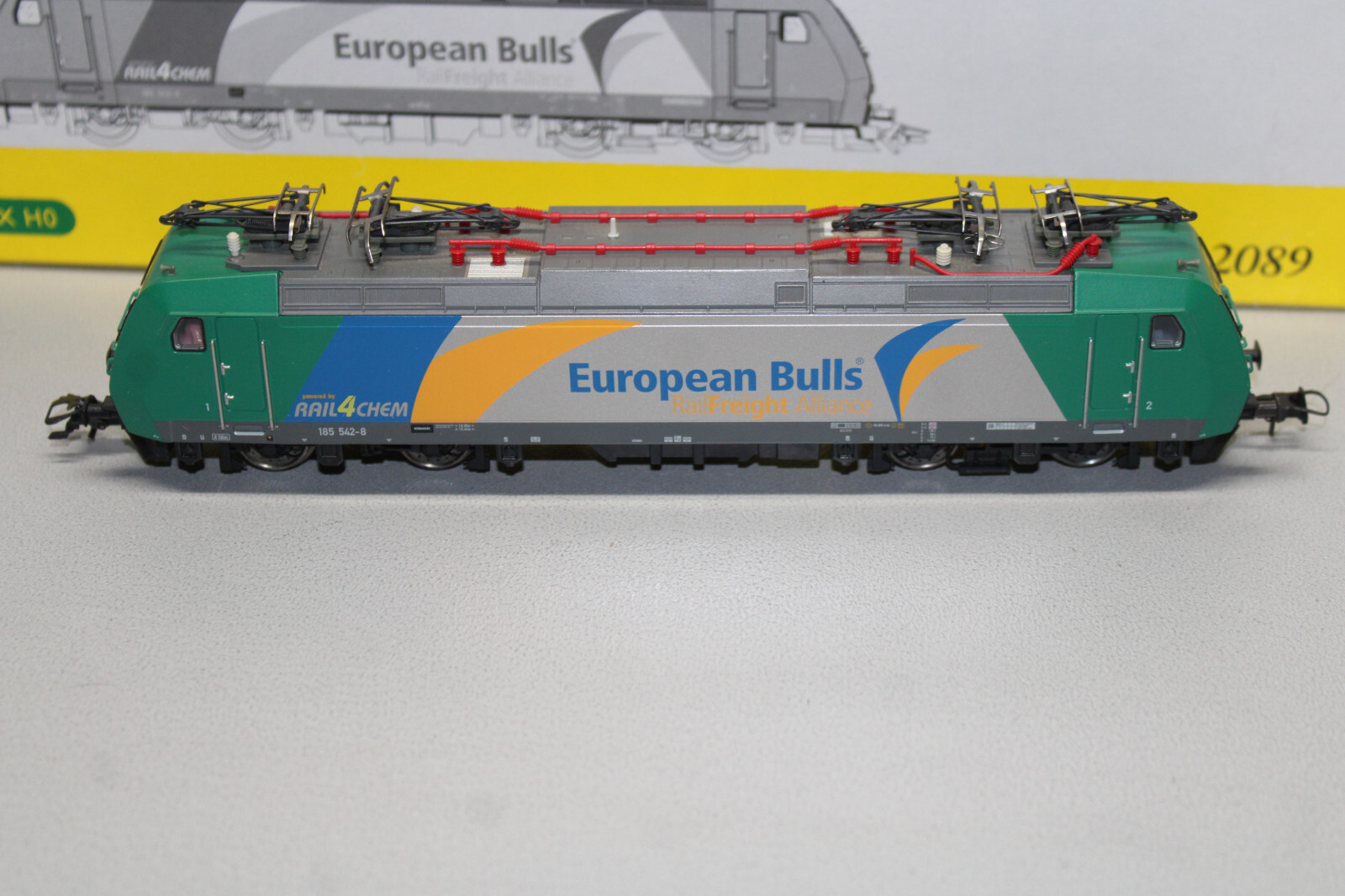 Picture 4 of 6