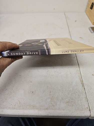 LUKE SMALLEY - SUNDAY DRIVE - RARE 2009 1ST FIRST EDITION. LIMITED TO 1000 - Picture 3 of 4