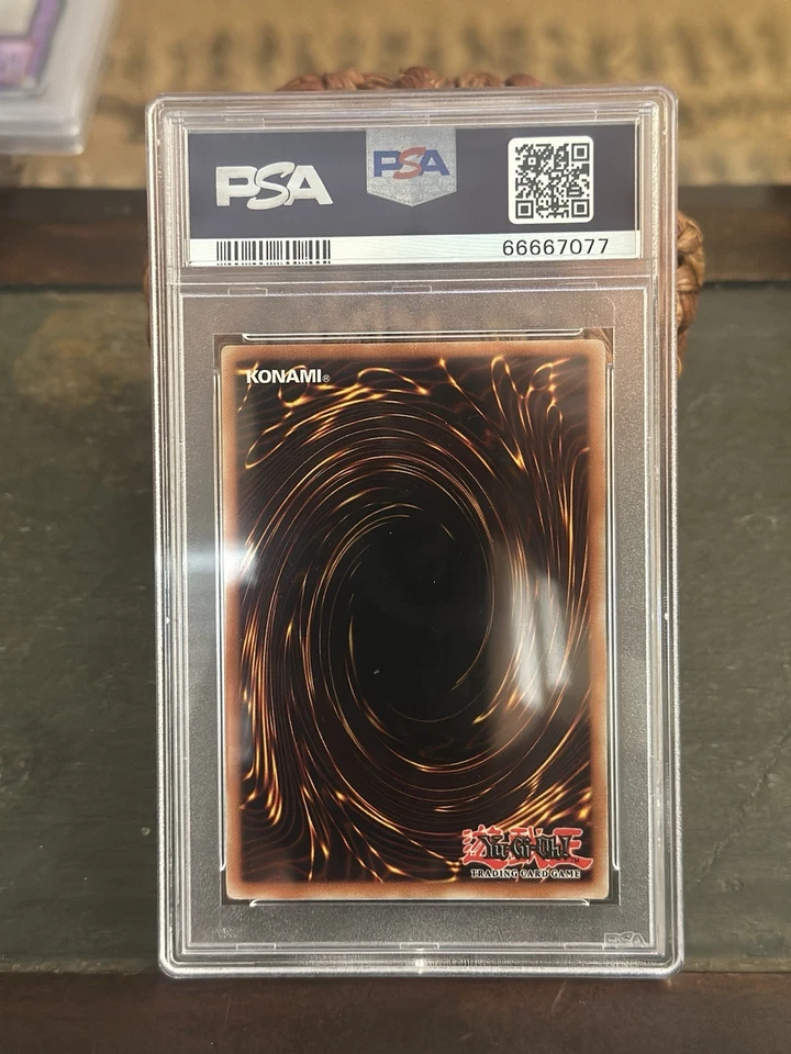 Destiny Hero Diamond Dude 1st Edition Ultimate Rare PSA 8 - Image 2 of 2