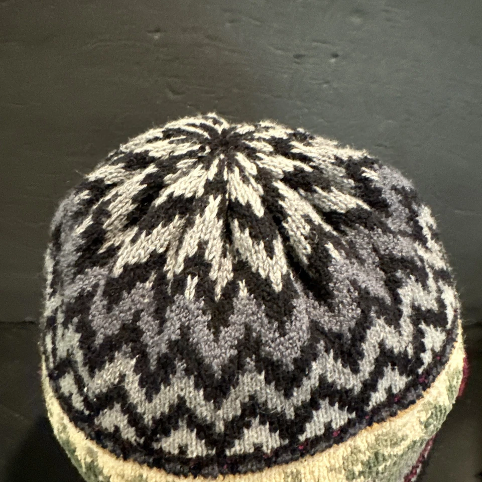 Gorro para mujer Talbots seda algodón isla justa forrado polar elástico talla única Foto 2 de 4
