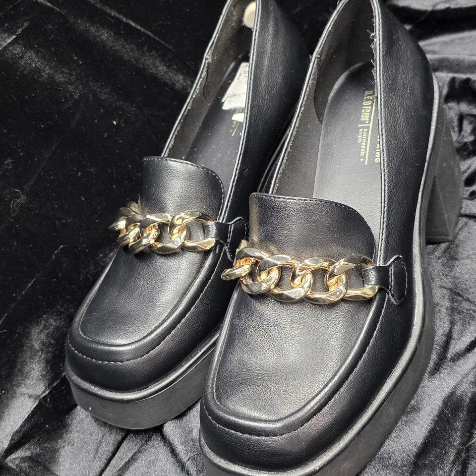 Call It Spring Black Chunky Platform Loafers Gold Chain Detail Women Size 7.5 - Image 2 of 4