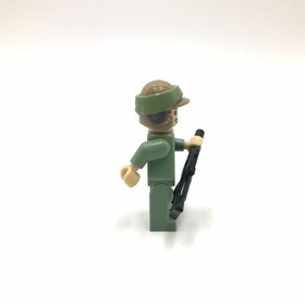 LEGO Endor Rebel Commando Stubble minifigure Star Wars 9489 mini figure scout