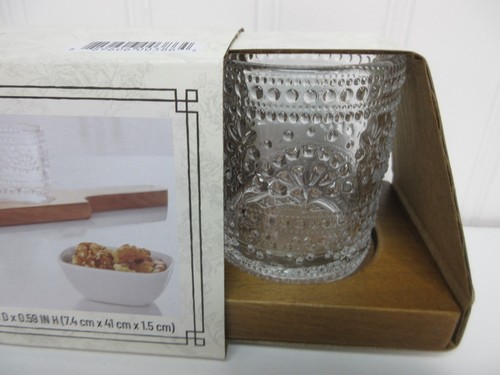Pioneer Woman Shot Glass Flight Board 3oz Embossed Clear Acacia Wood Set of 4 - Picture 9 of 11
