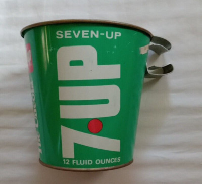Vintage 7-Up Bucket With Clip Approx 4'' Tall