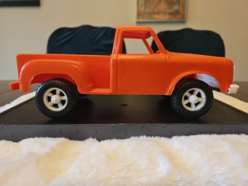 Gay Toys Inc 660 Toy Step Side Orange & White Pickup Truck Walled Lake Michigan - Picture 18 of 18