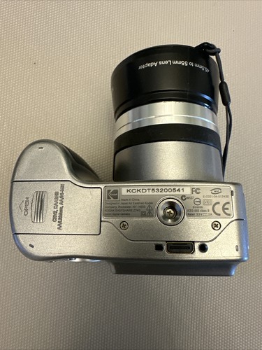 Kodak EasyShare Z730 5.0MP Digital Camera - Picture 9 of 12