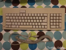 Apple Keyboard for Macintosh SE IIgs ADB Desktop Bus Vintage M0116 ORANGE ALPS