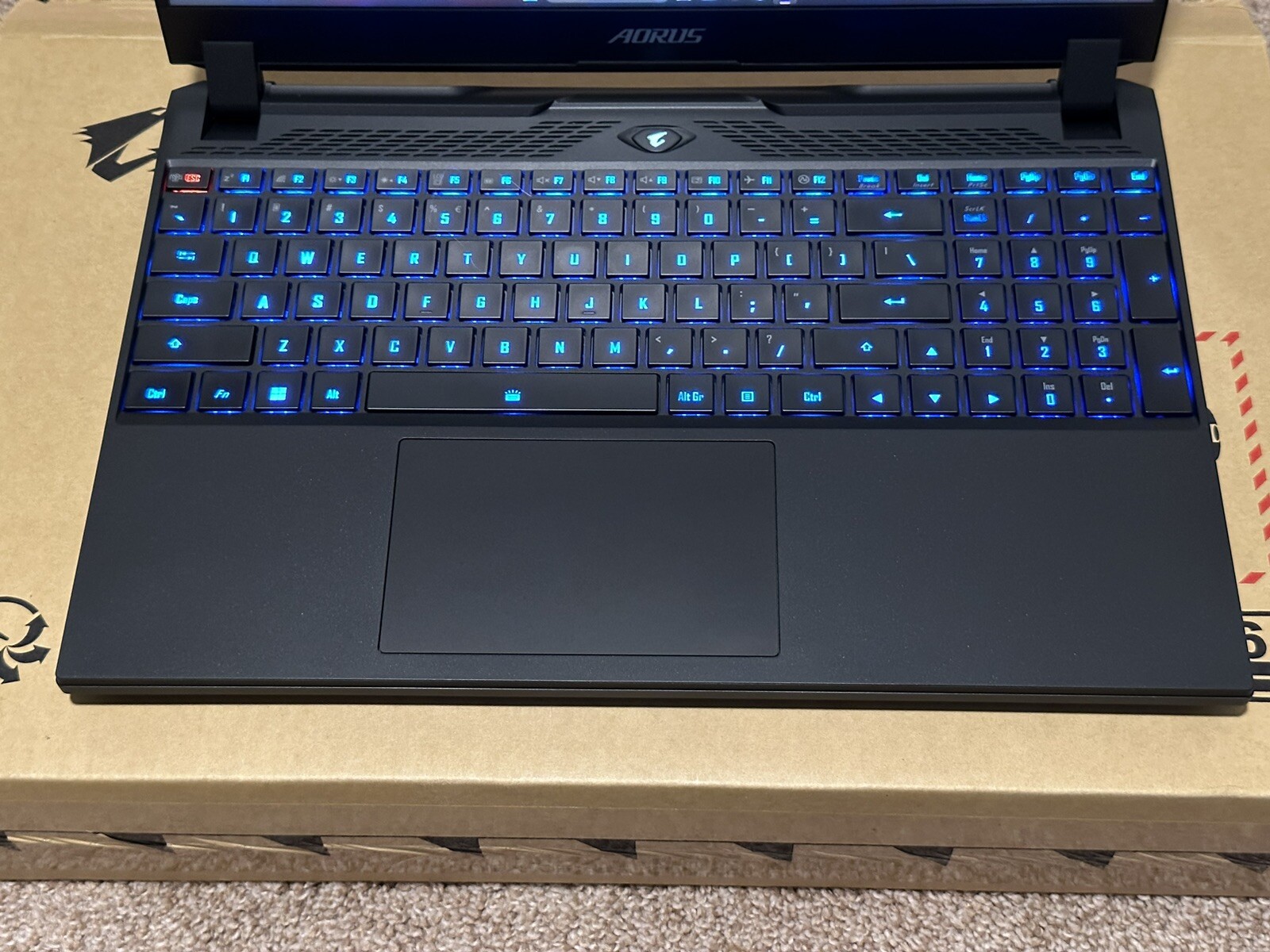 PRICE REDUCED Gigabyte Aorus 15XE5 1440p, RTX 3070Ti, 12 Gen Intel i7, 16GB DDR5 - Picture 8 of 12