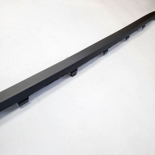 86591 3S000 Front Lower Bumper Lip for 2011 2013 Hyundai i45 Sonata - Picture 3 of 8