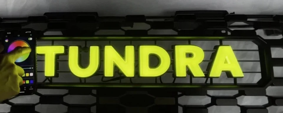 Se adapta a Toyota Tundra TRD PRO 2014-2021 Estilo Malla Rejilla LED RGB Letras Luces Foto 3 de 4