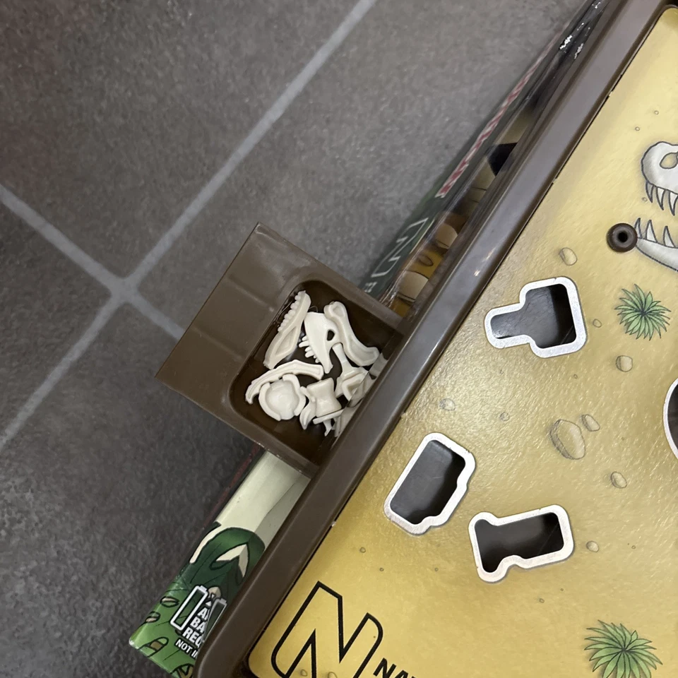 Operation Dinosaurs TRex excavation game Natural History Museum see description  - Image 3 of 4