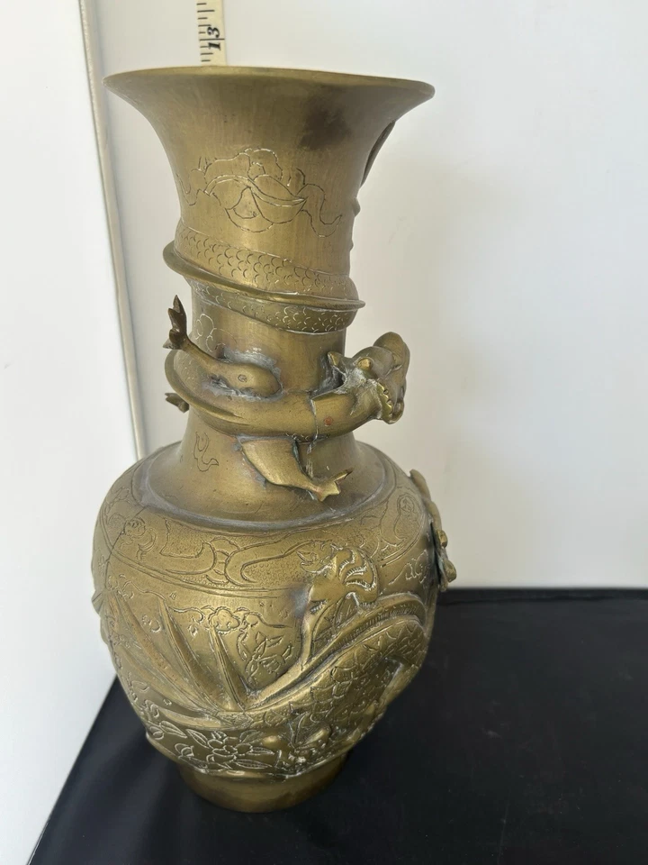 亚洲黄铜装饰花瓶 — 第 4/4 张图片
