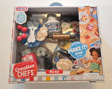 Little Tikes Creative Chefs Pie Kit with 22 Accessories  Make-It Mix Organic