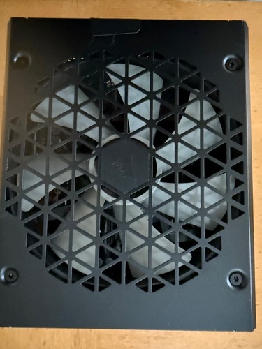 Corsair RM1000x Shift 1000W 80 Plus Gold ATX 3.1 PCIe 5.0 Power Supply w 12VHPWR - Afbeelding 6 van 10